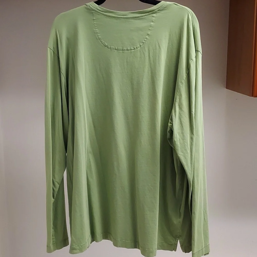 Tommy Bahama Men's Long-Sleeve Crewneck Pocket Shirt - Light Green - Picture 4 of 13